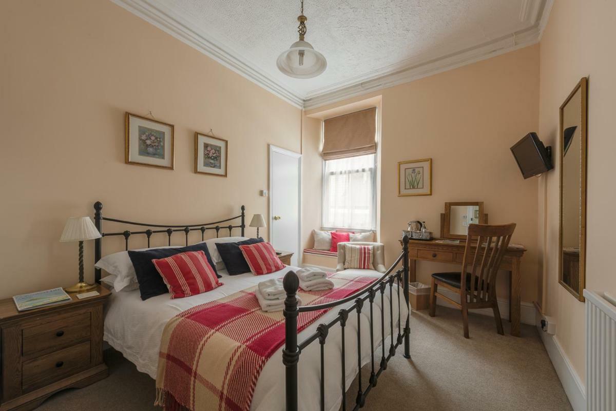 Cliftons Guest House Truro Eksteriør bilde
